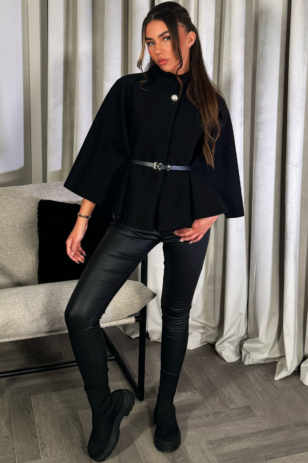 Cape With Belt Black