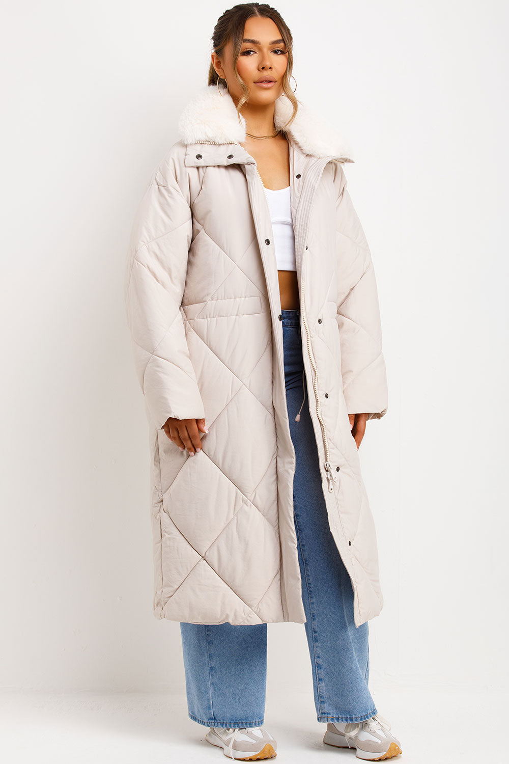 Long Puffer Quilted Coat With Fur Collar Beige