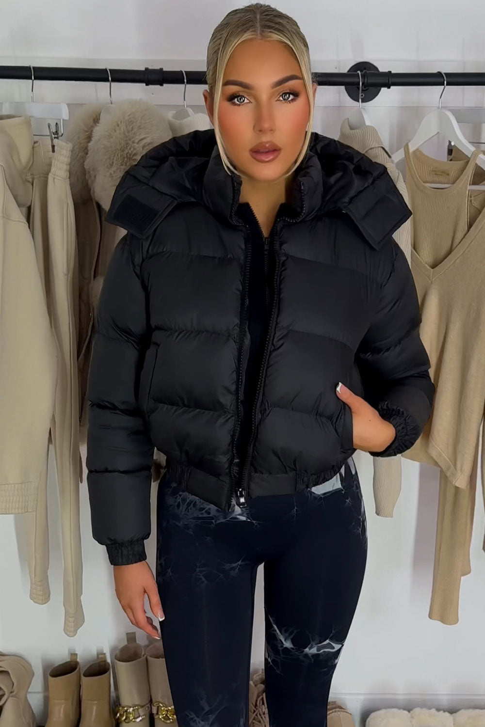 Puffer Jacket With Hood Black