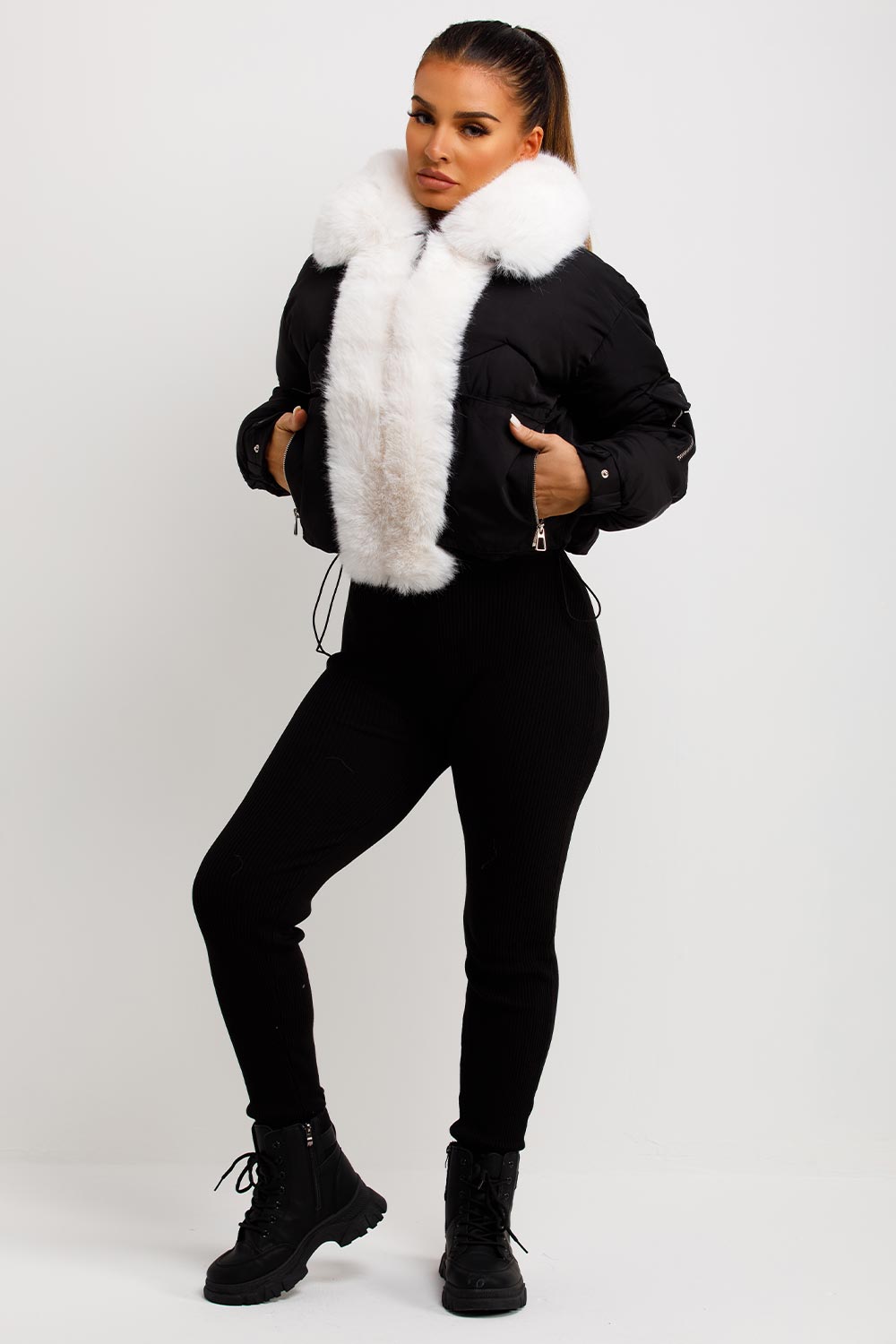 Puffer Jacket With Fur Trim Black