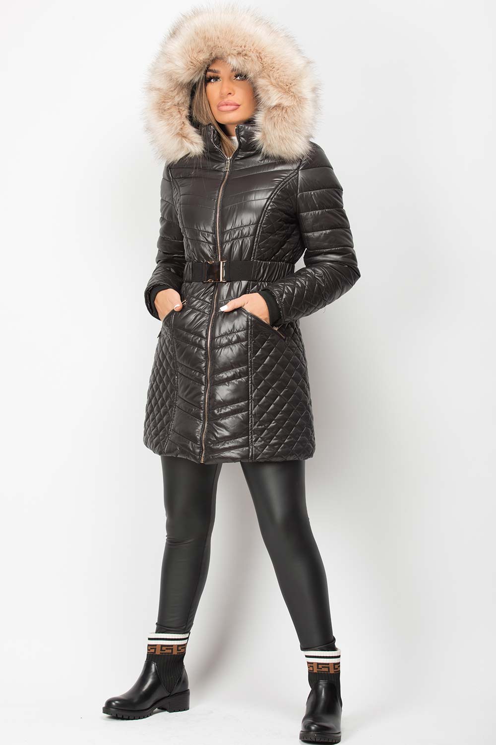 Big Faux Fur Hooded Padded Coat With Belt Black