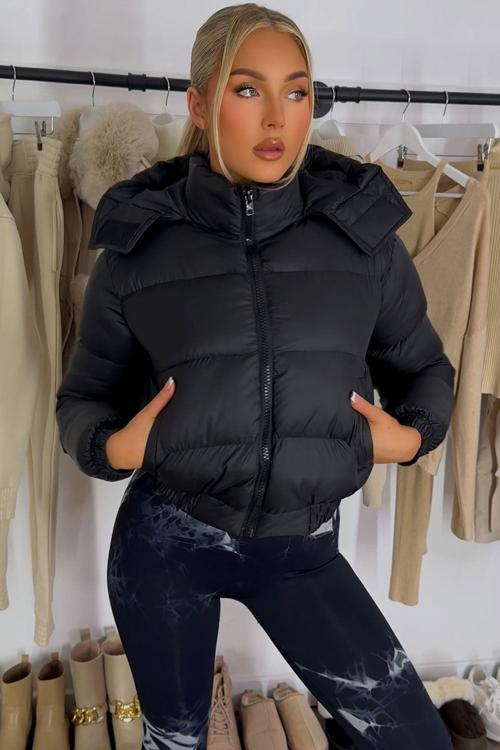 Puffer Jacket With Hood Black