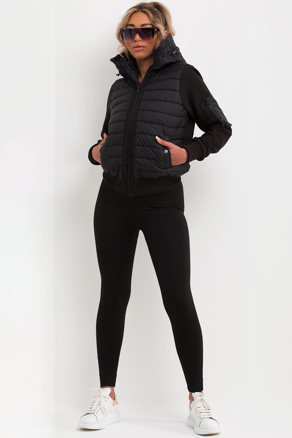 Puffer Jacket With Ribbed Sleeves Black