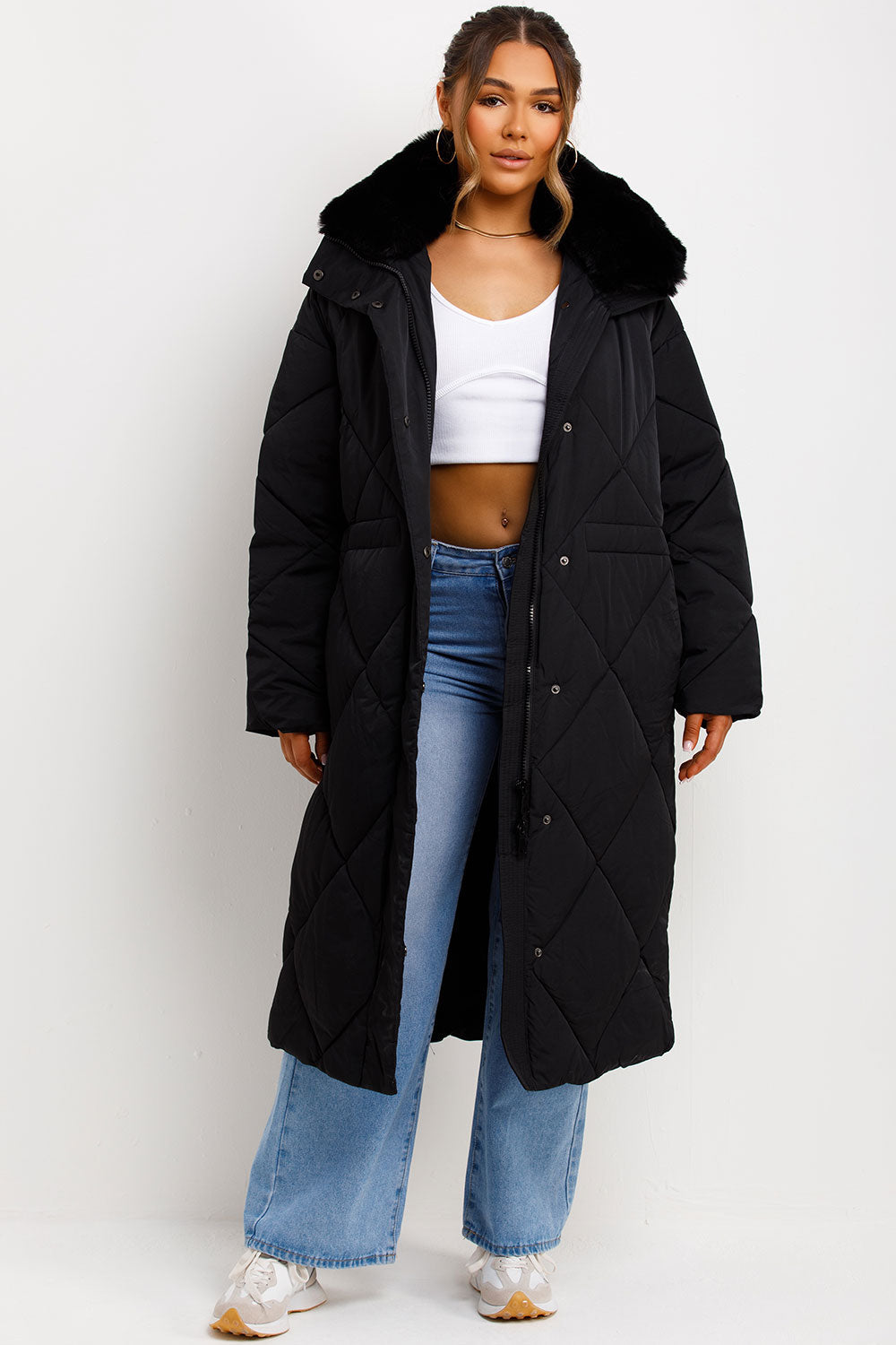 Long Puffer Quilted Coat With Fur Collar Black