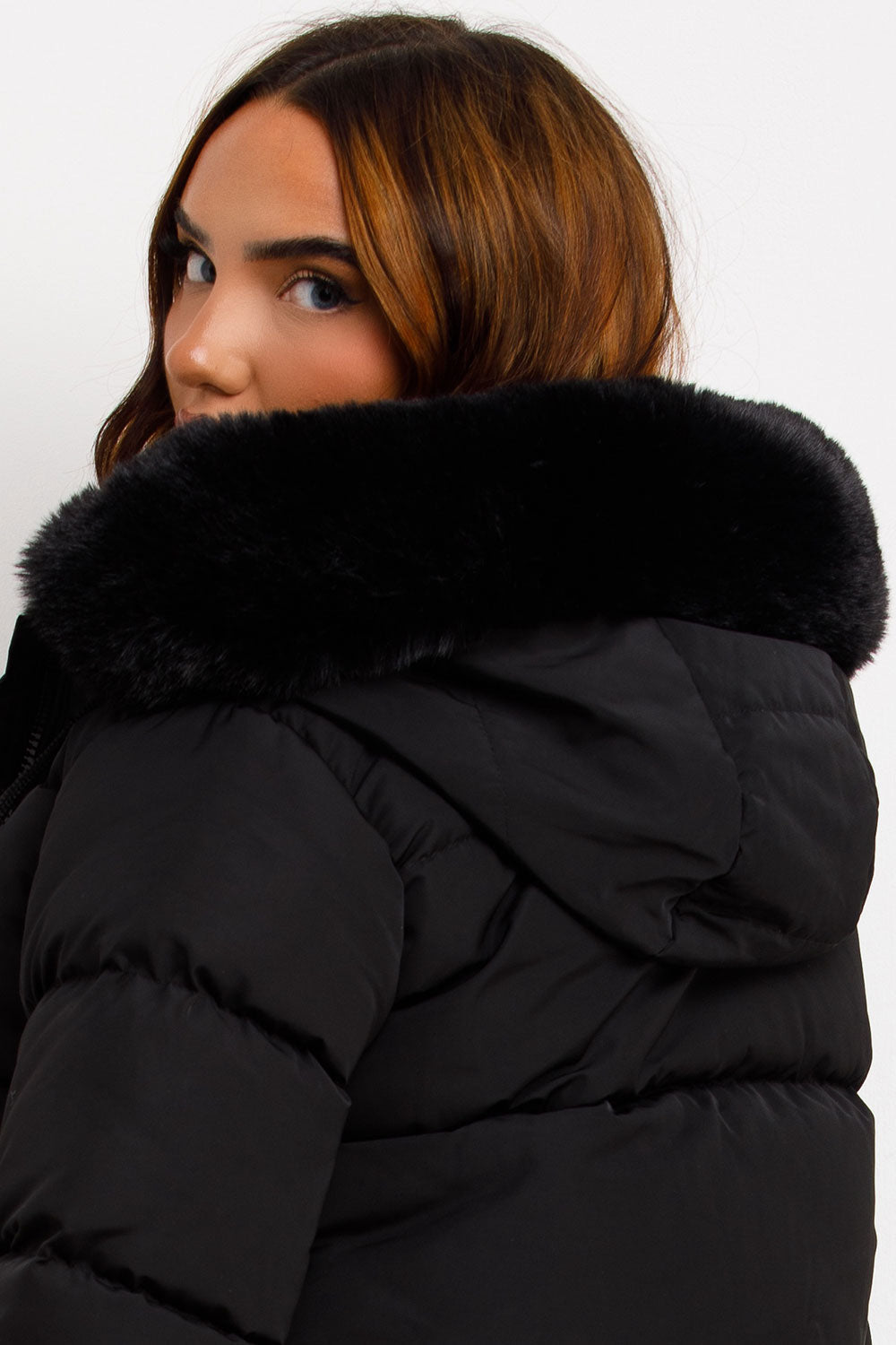 Black Puffer Jacket With Fur Hood