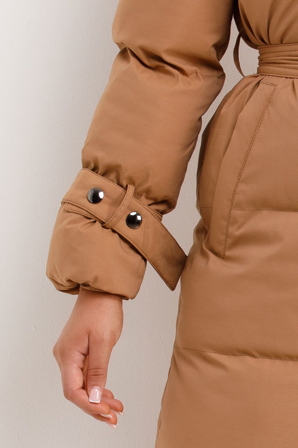 Long Puffer Trench Coat With Belt And Faux Fur Hood Camel