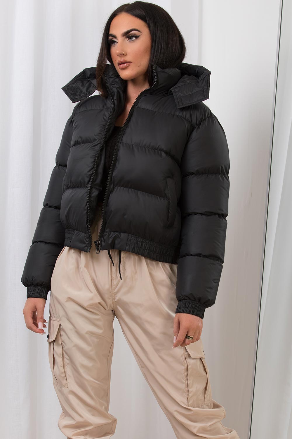 Puffer Jacket With Hood Black