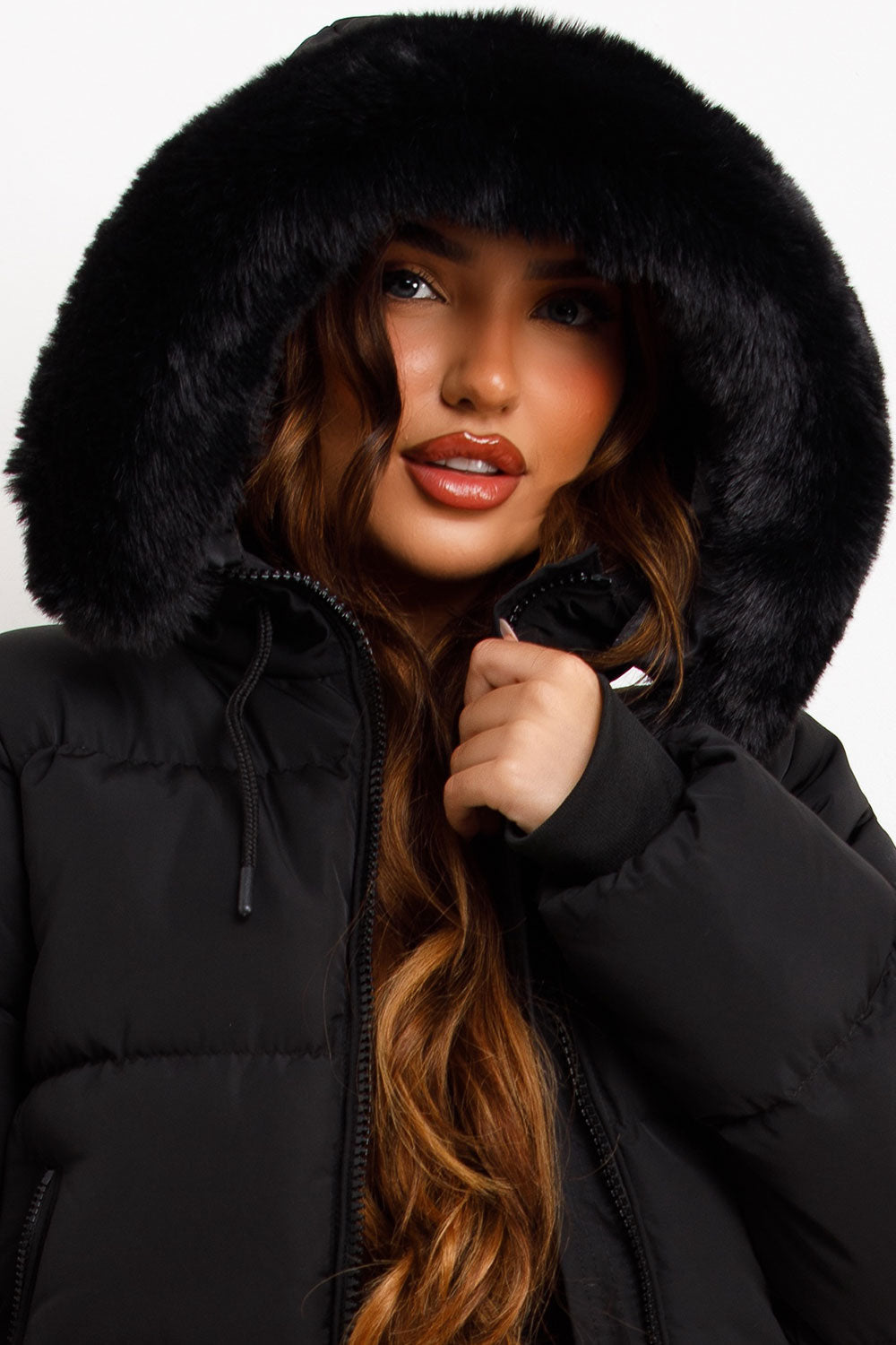 Black Puffer Jacket With Fur Hood