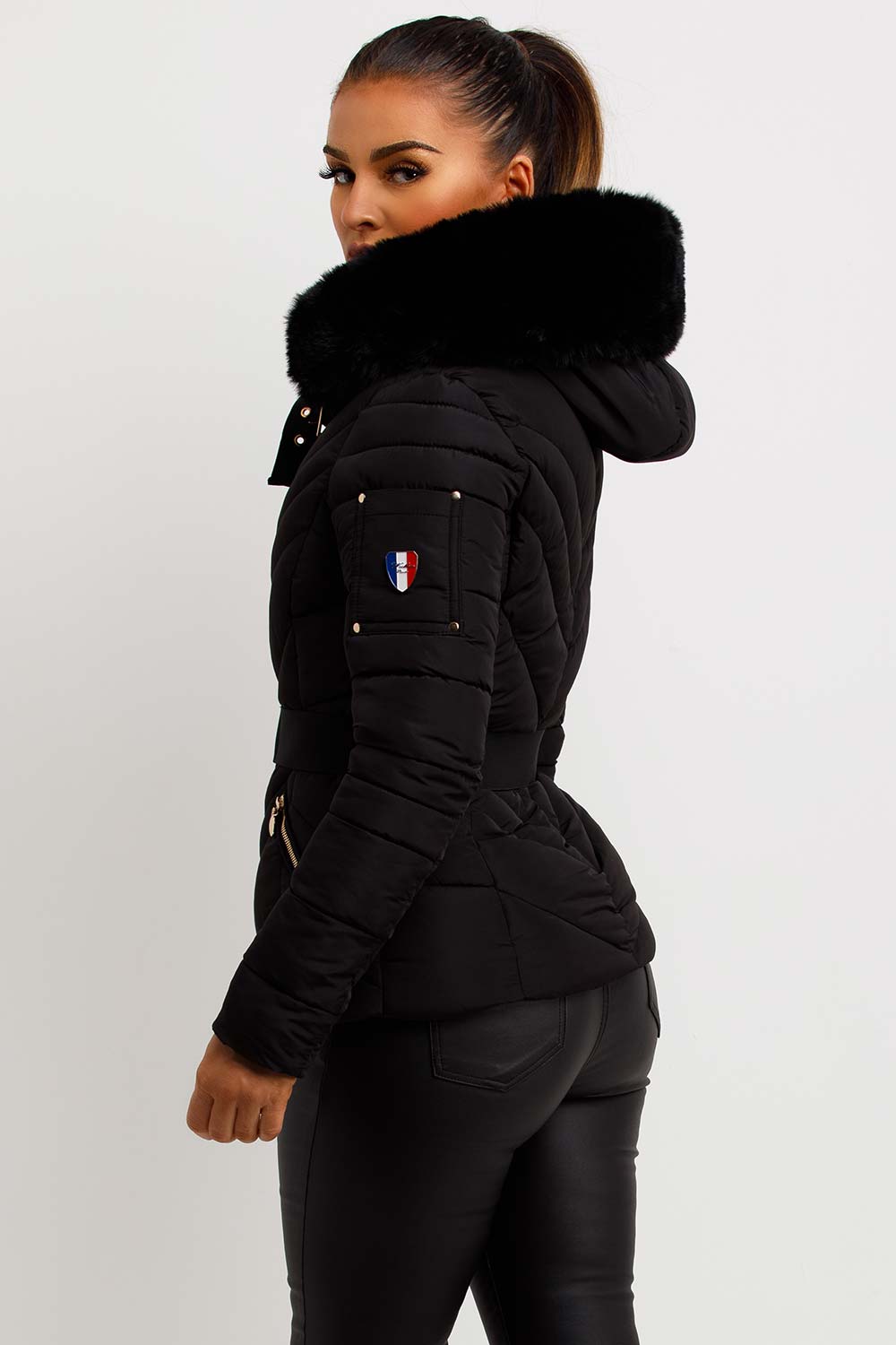 Puffer Jacket With Fur Hood And Belt Black