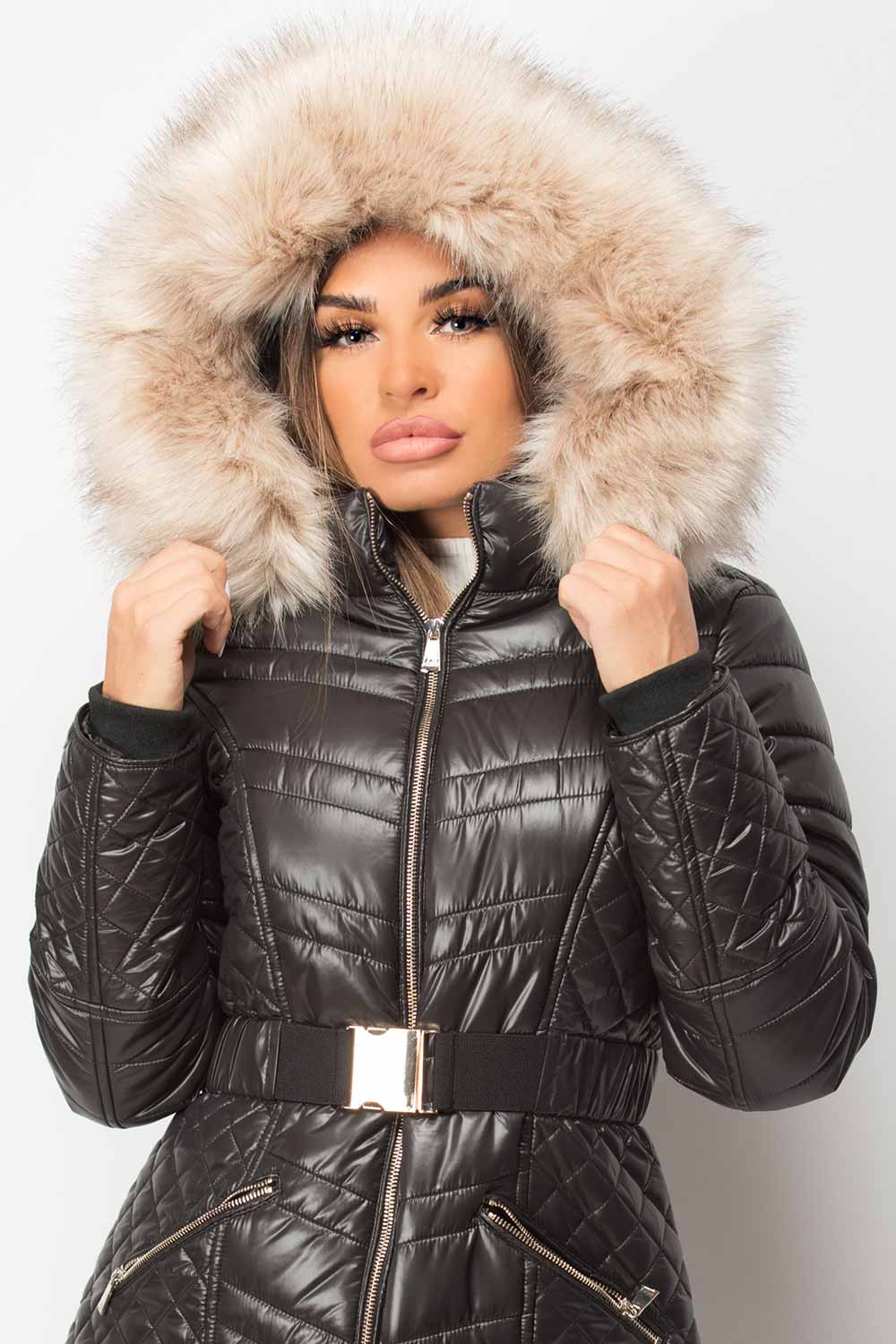 Big Faux Fur Hooded Padded Coat With Belt Black