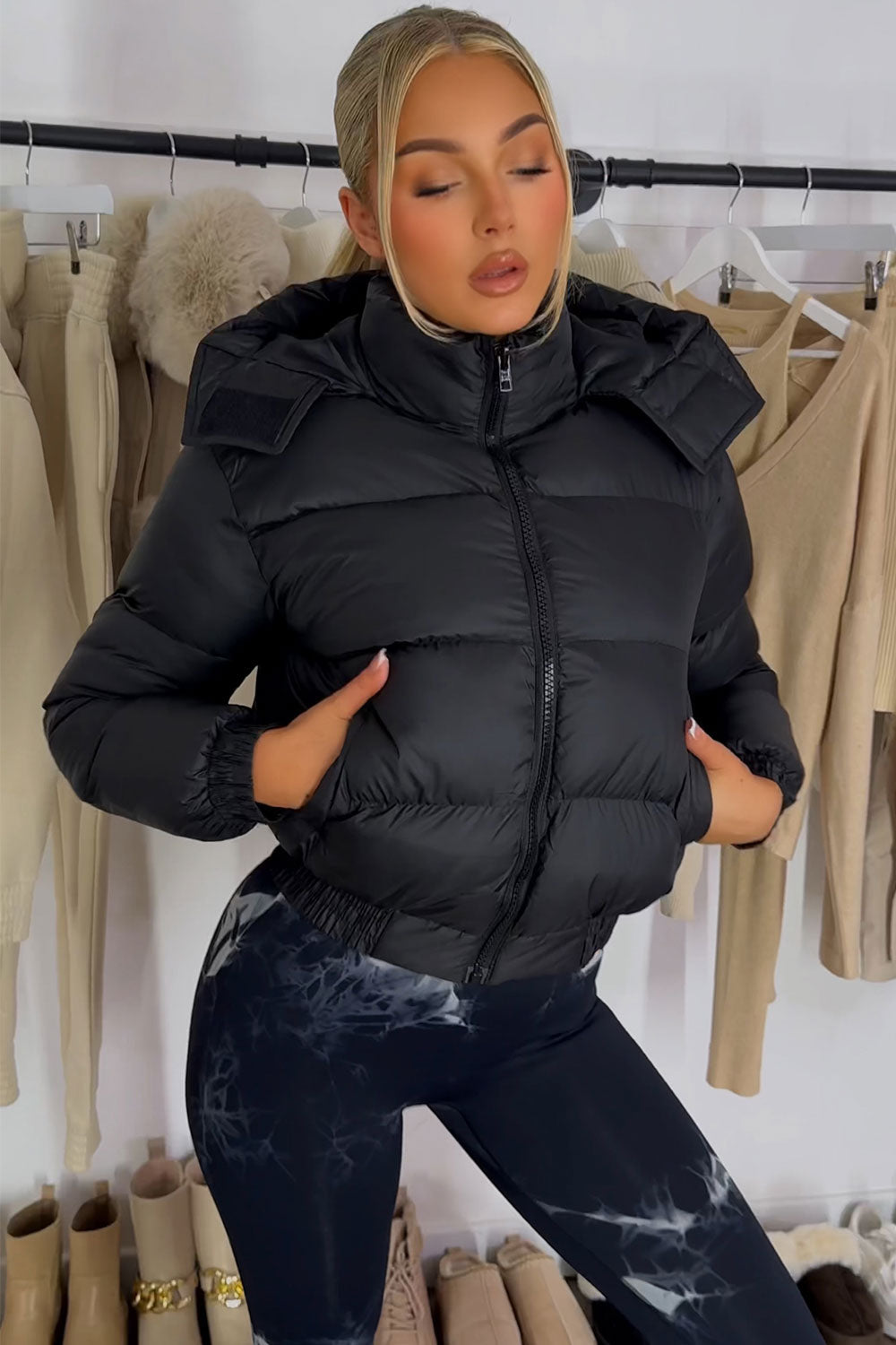 Puffer Jacket With Hood Black