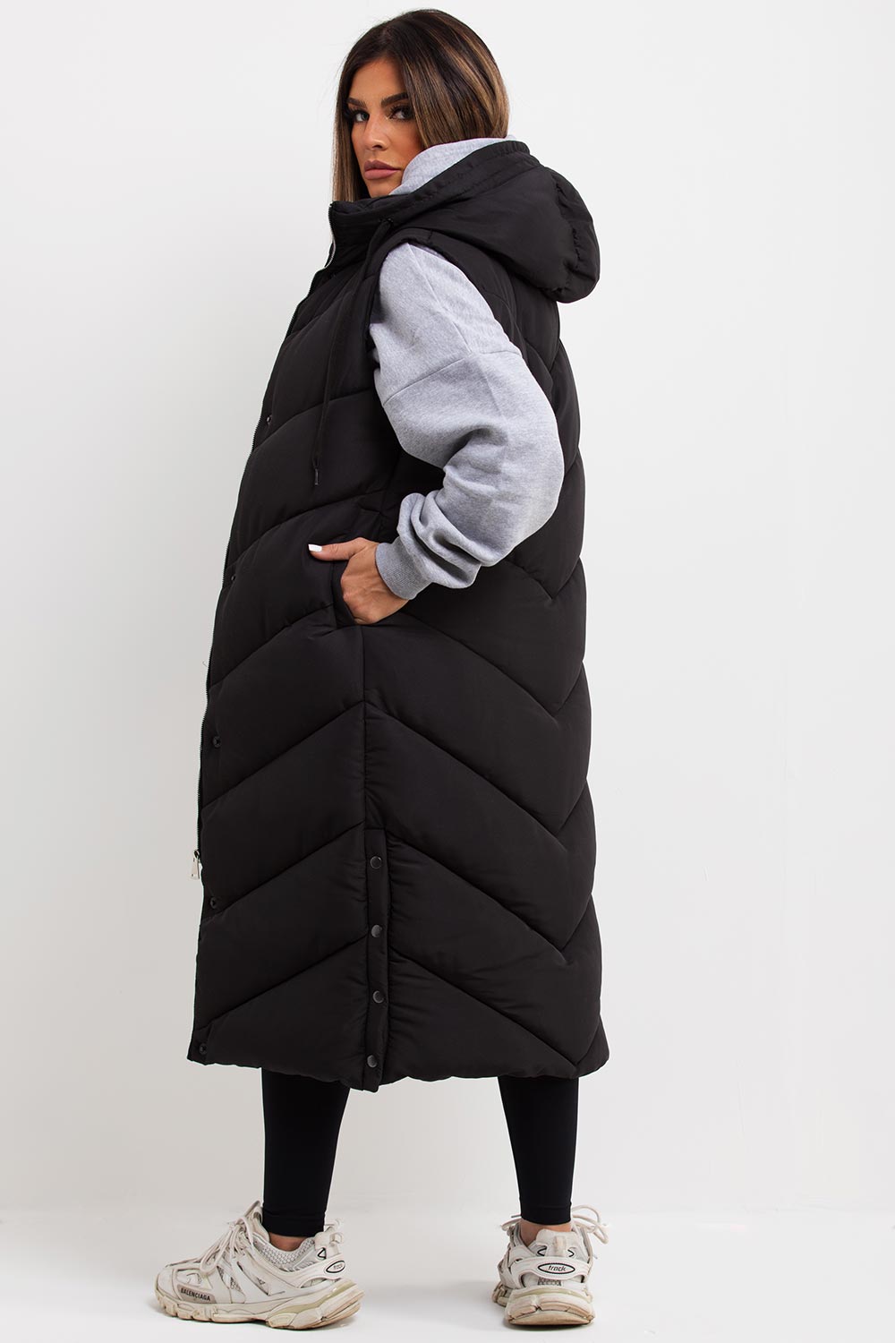 Black Long Gilet With Chevron Padded Style