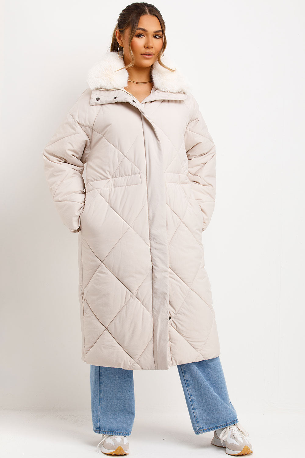 Long Puffer Quilted Coat With Fur Collar Beige