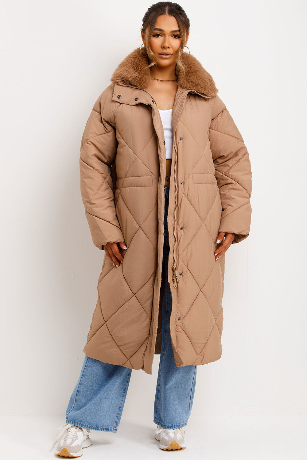 Long Puffer Quilted Coat With Fur Collar Camel