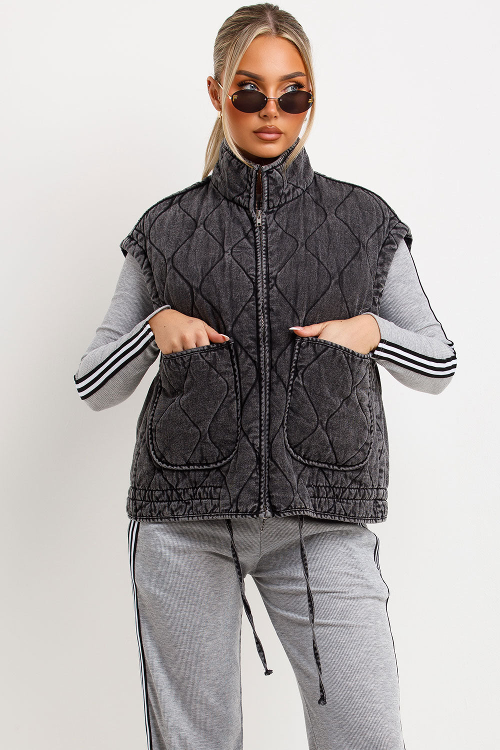 Padded Quilted Gilet With Adjustable Drawstring Hem