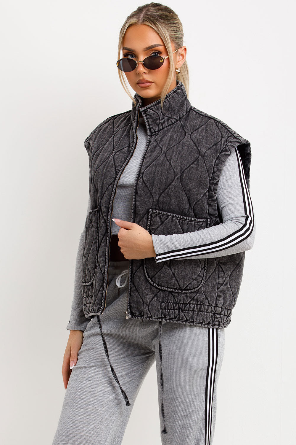 Padded Quilted Gilet With Adjustable Drawstring Hem