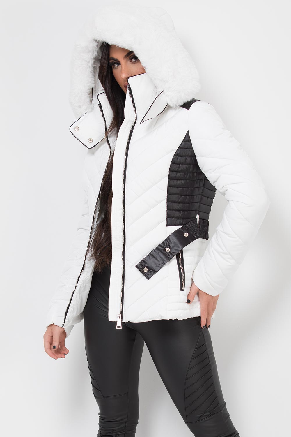 Puffer Quilted Jacket With Faux Fur Hood Belted White