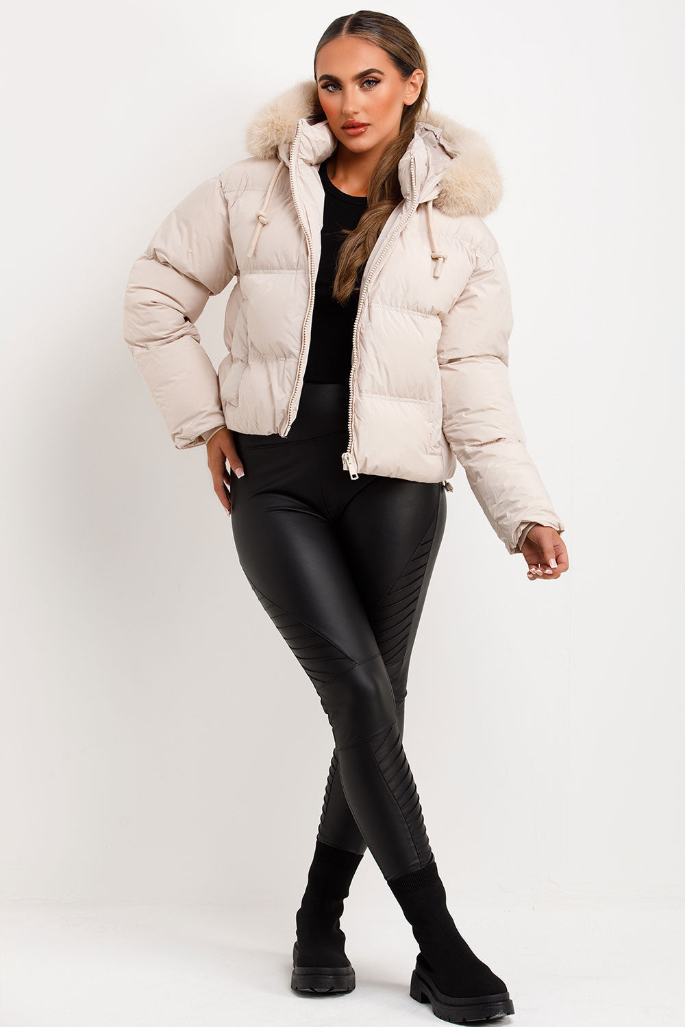 Puffer Jacket With Faux Fur Hood Beige