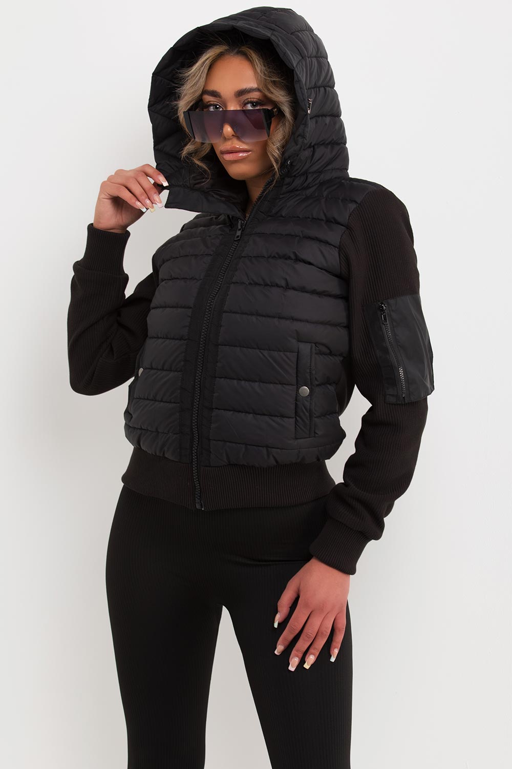 Puffer Jacket With Ribbed Sleeves Black