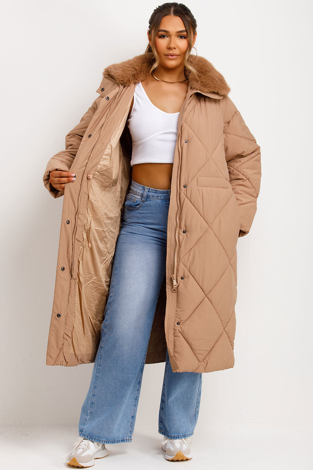 Long Puffer Quilted Coat With Fur Collar Camel